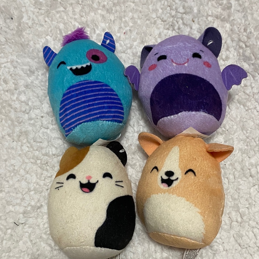 McDonalds happy meal Squishmallows 4 Squishmallows
